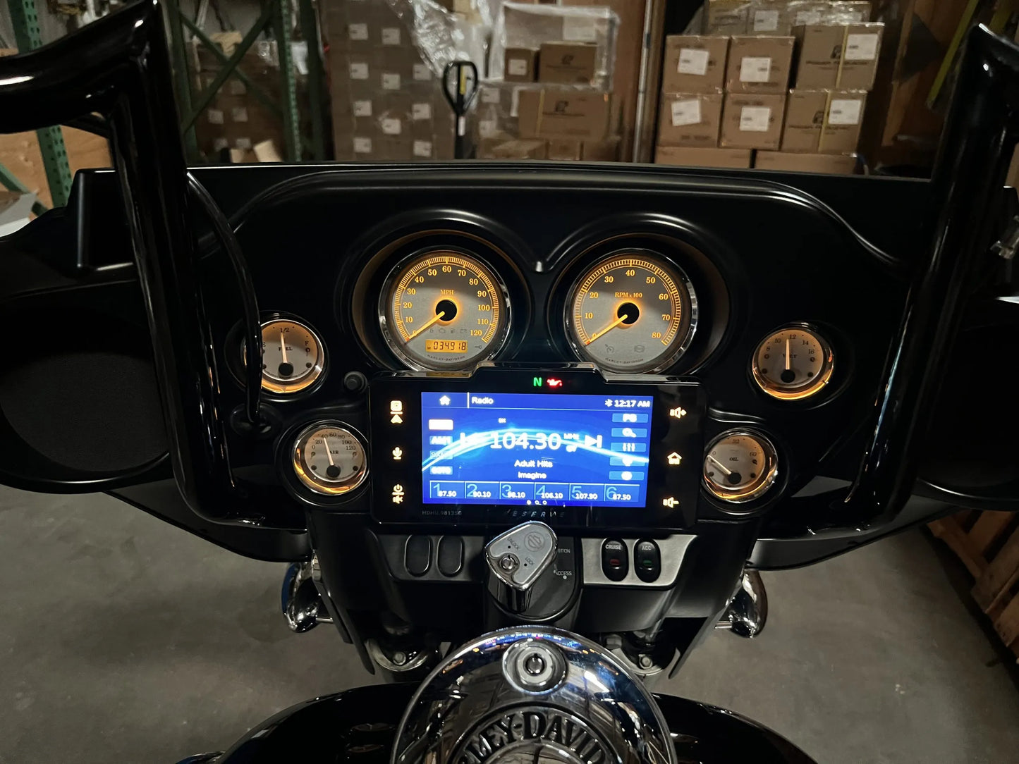PRE-ORDER — SoundStream HDHU.9813SG Plug & Play Upgrade Headunit For 1998-2013 Harley Davidson® Street Glide, Electra Glide, Ultra Only