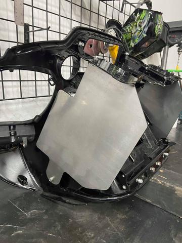Amp Rack XEL 15-up Road Glide Custom