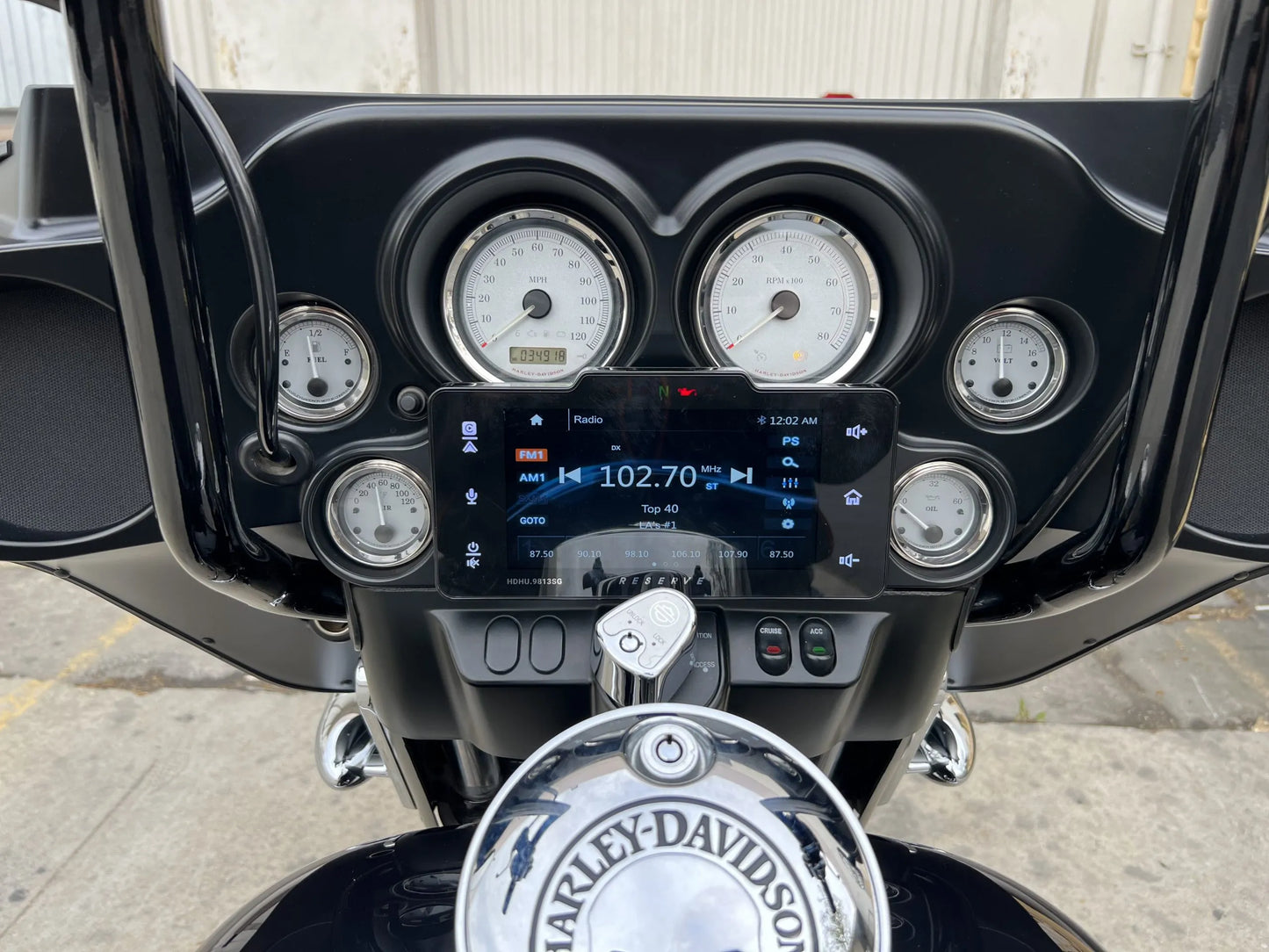 PRE-ORDER — SoundStream HDHU.9813SG Plug & Play Upgrade Headunit For 1998-2013 Harley Davidson® Street Glide, Electra Glide, Ultra Only